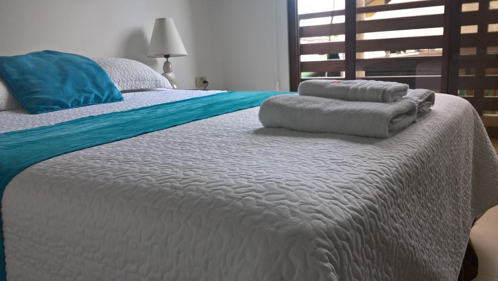 Hostal Costa Del Pacifico Пуэрто-Айора Экстерьер фото