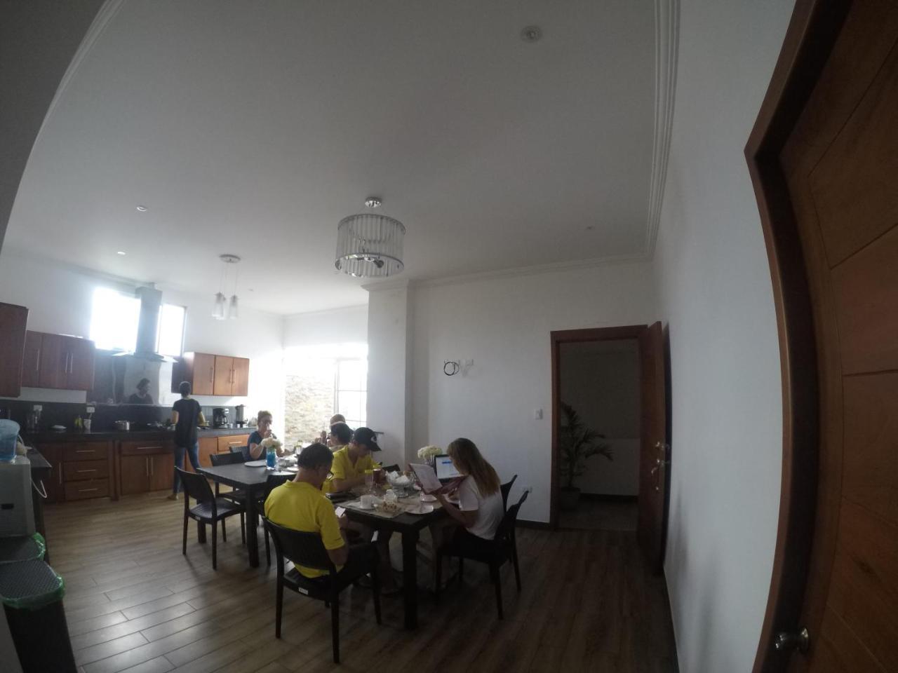 Hostal Costa Del Pacifico Пуэрто-Айора Экстерьер фото