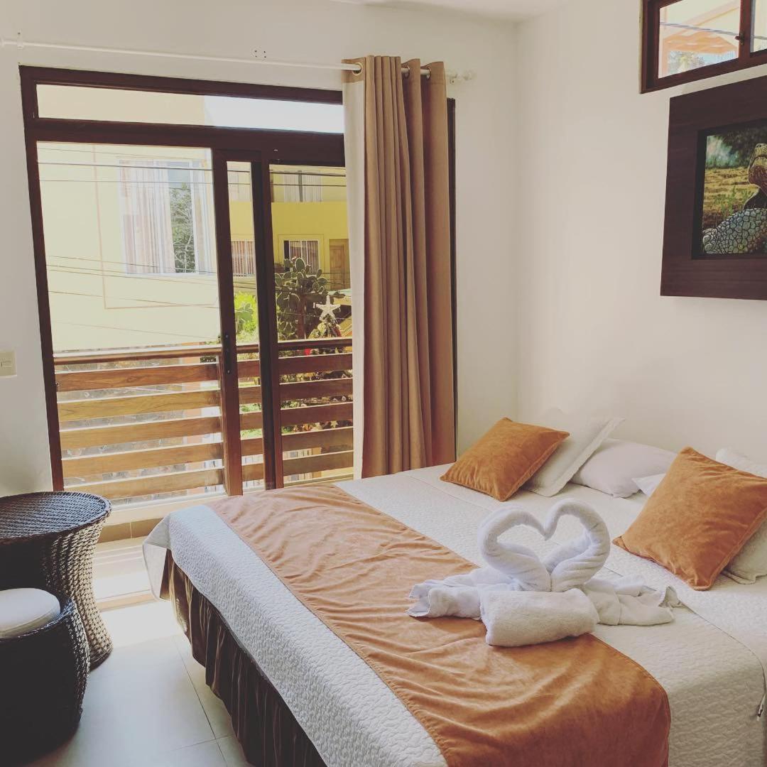 Hostal Costa Del Pacifico Пуэрто-Айора Экстерьер фото