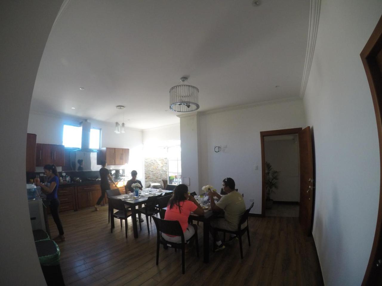 Hostal Costa Del Pacifico Пуэрто-Айора Экстерьер фото