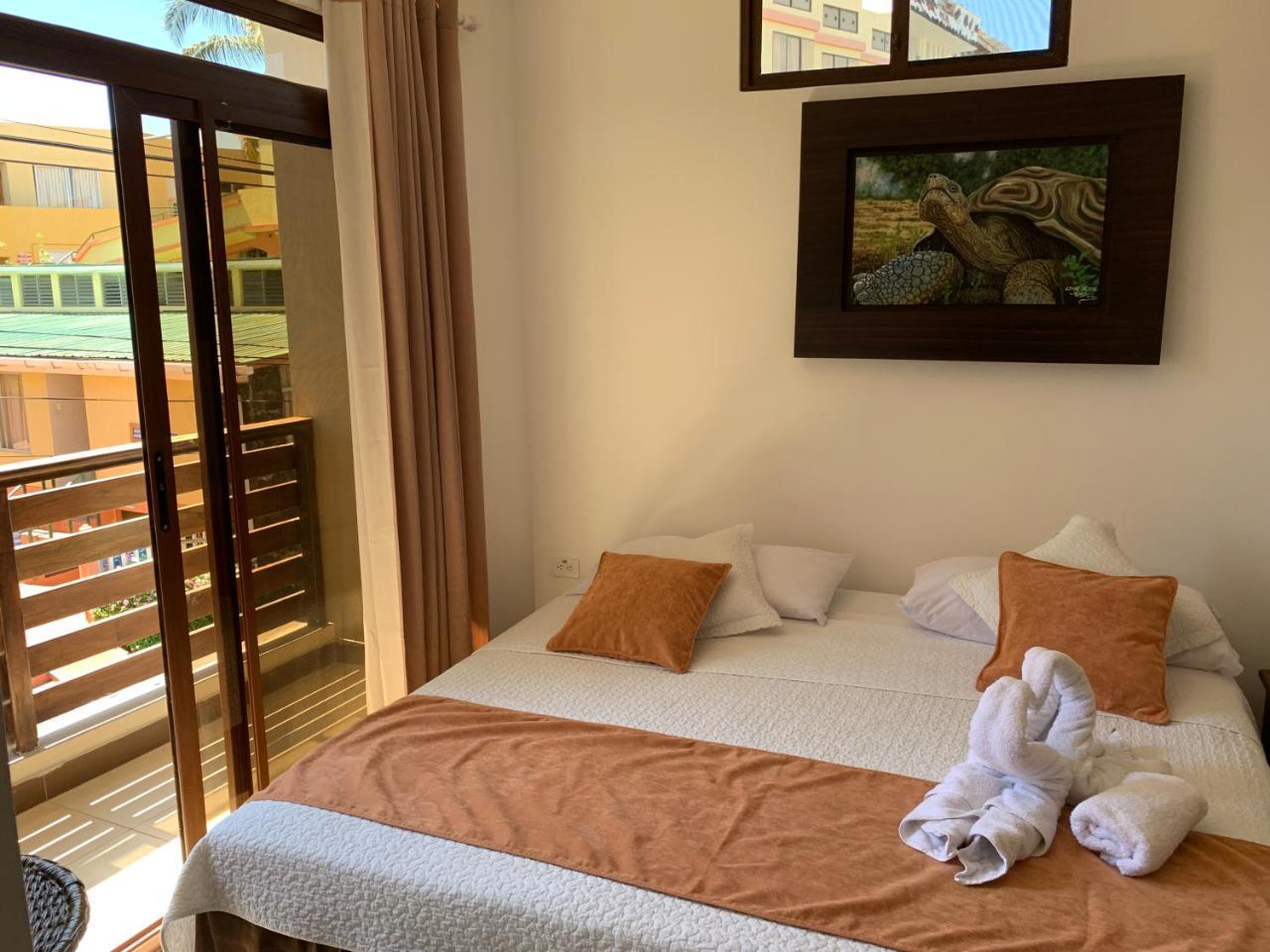 Hostal Costa Del Pacifico Пуэрто-Айора Экстерьер фото